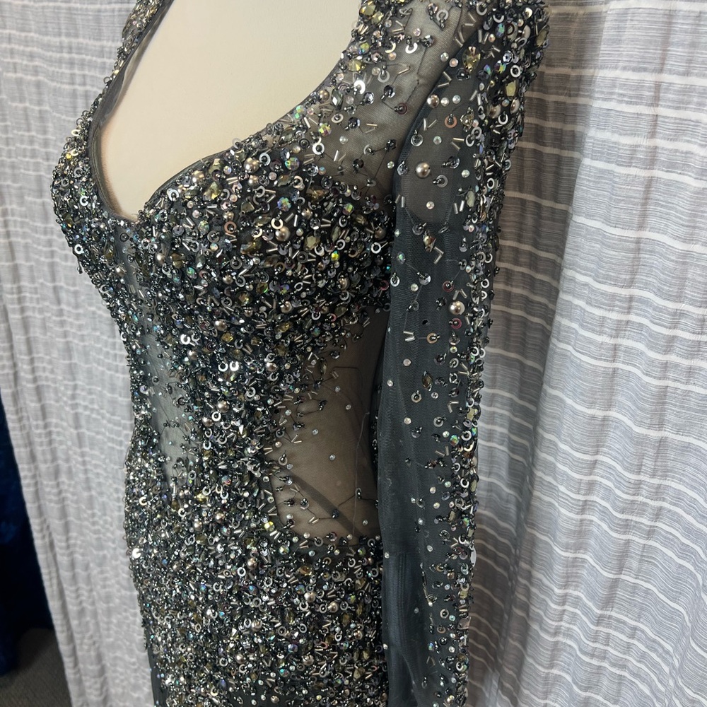 Elegant Gunmetal Evening Gown - Picture 5 of 15